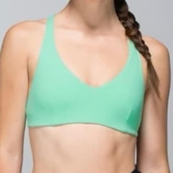 Lululemon Arise Bra - Picture 5 of 6